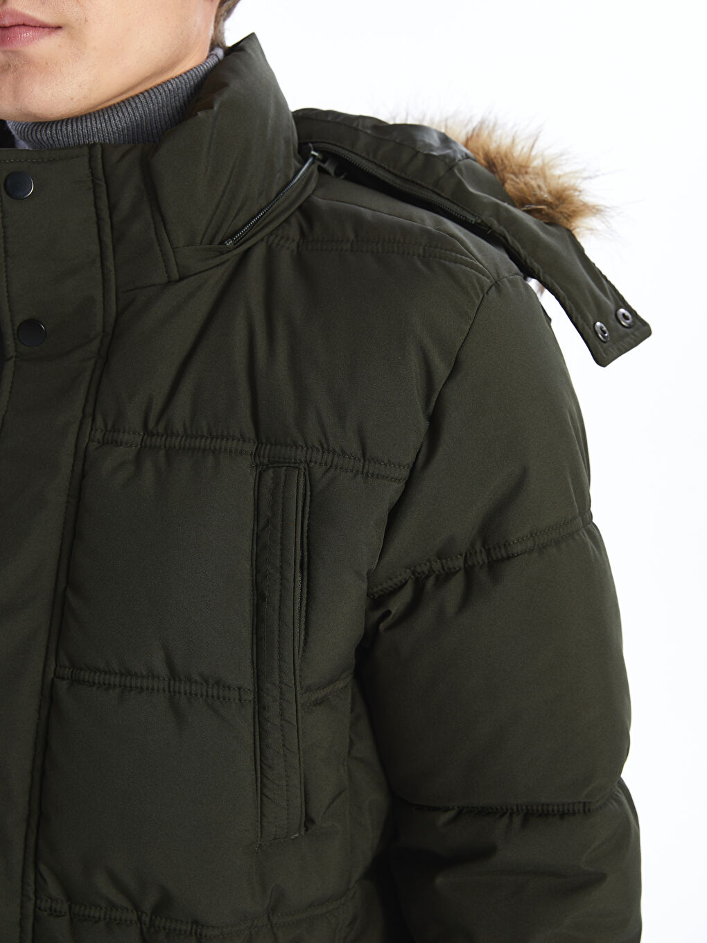 Standard Fit Hooded Men's Puffer Coat-2