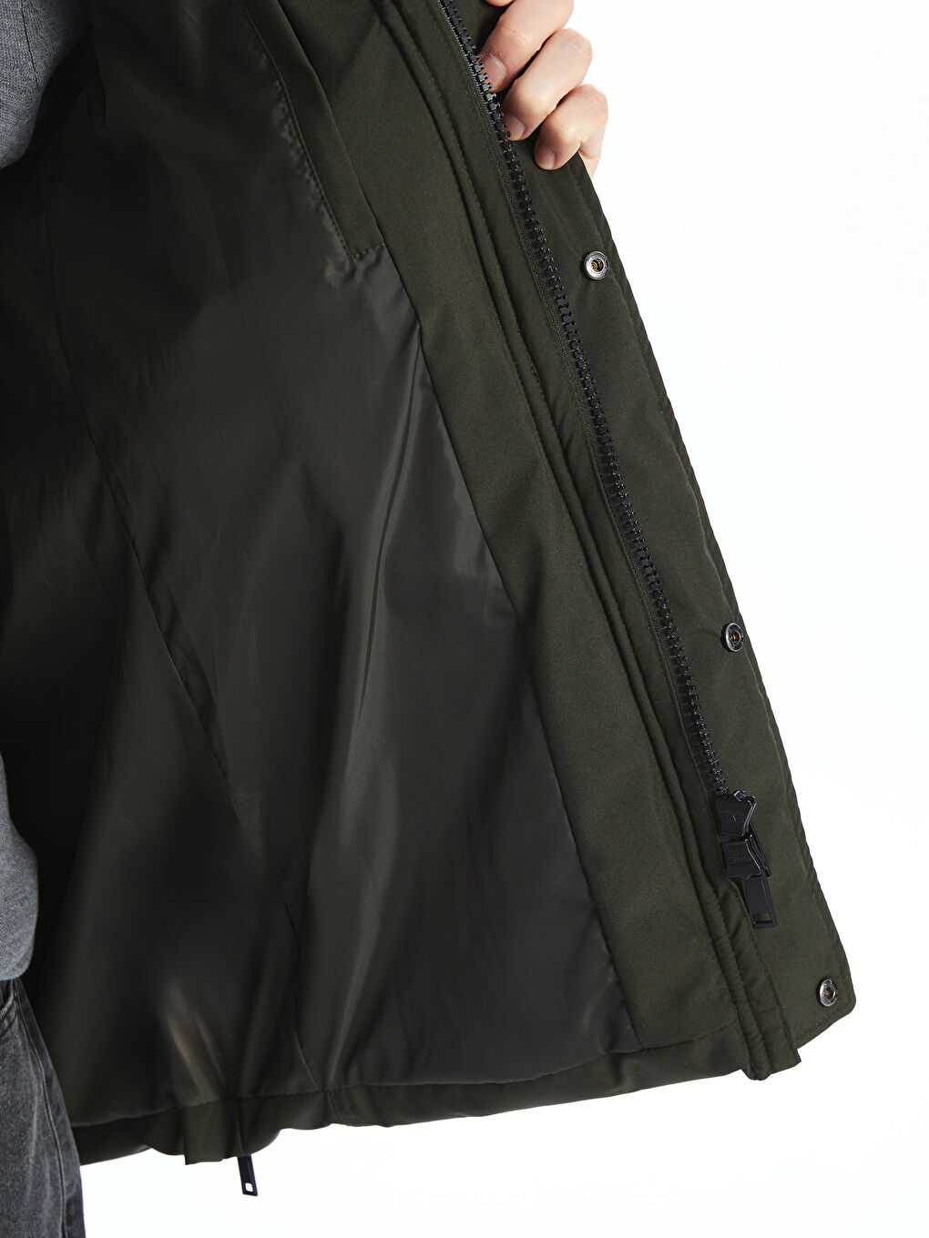 Standard Fit Hooded Men's Puffer Coat-3