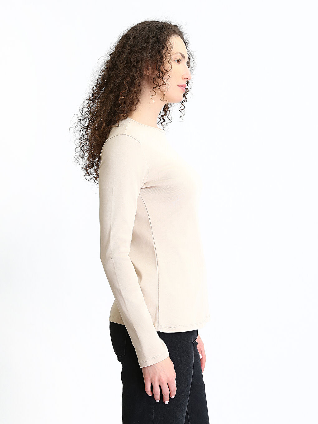 ياقة دائرية جسم للسيدات-3