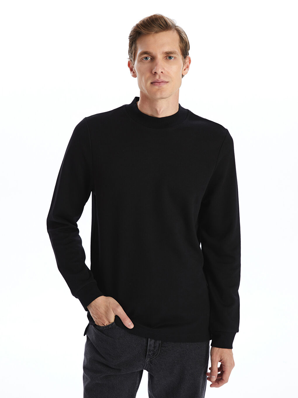 LCWAIKIKI Classic Yeni Siyah Dik Yaka Uzun Kollu Erkek Sweatshirt