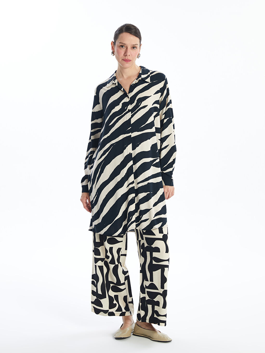 LCWAIKIKI Classic Patterned Women's Shirt Tunic -W4DS49Z8-F9C