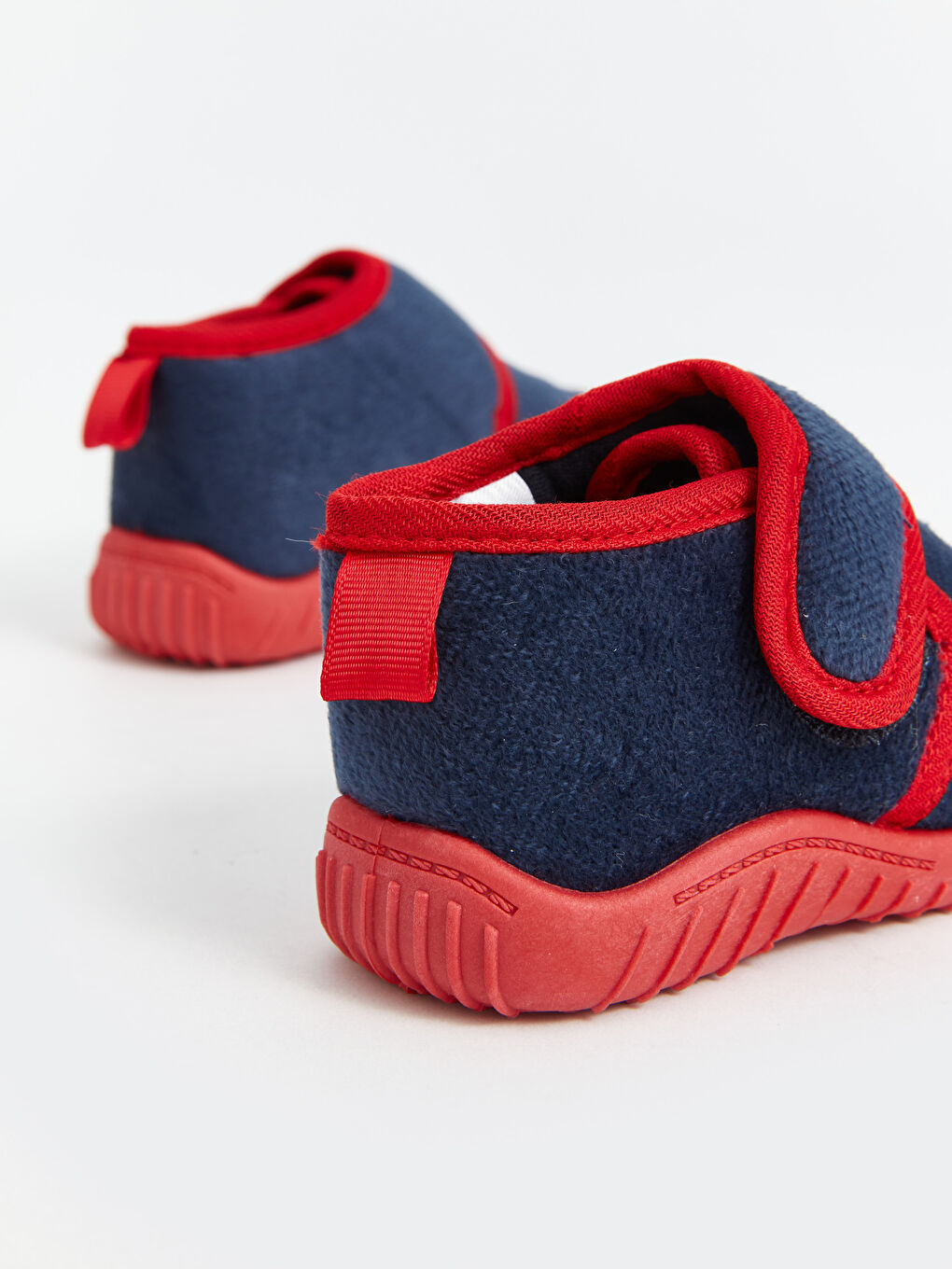 LCW STEPS Embroidered Baby Boys' Slipper Boots -W4EA03Z1-VD4