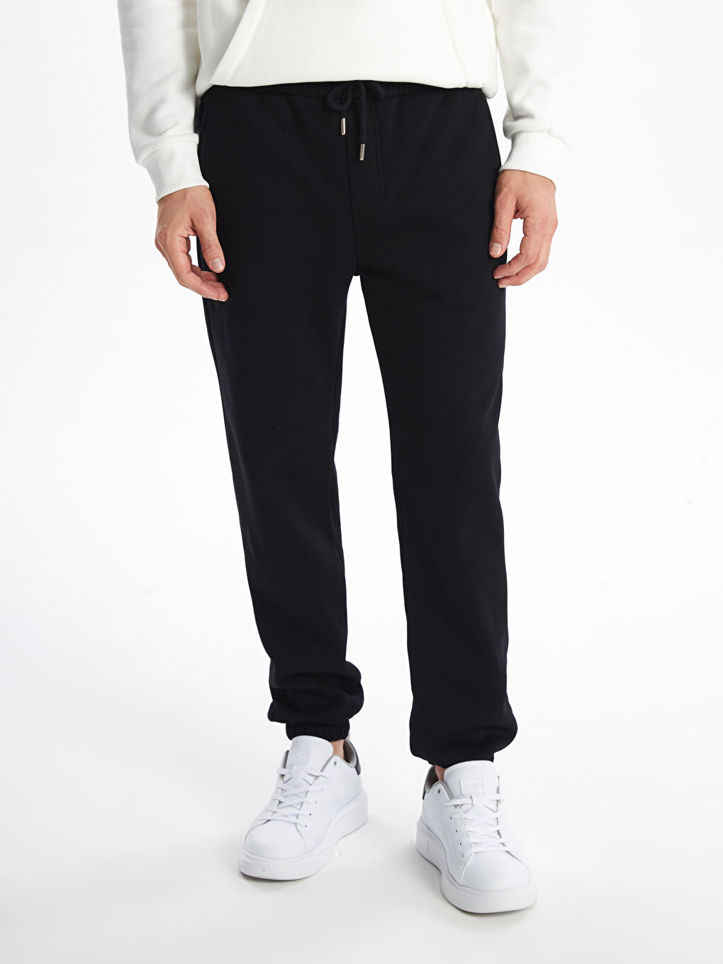 LCWAIKIKI Classic Relaxed Fit Men's Thick Sweatpants -W4EA28Z8-CVL