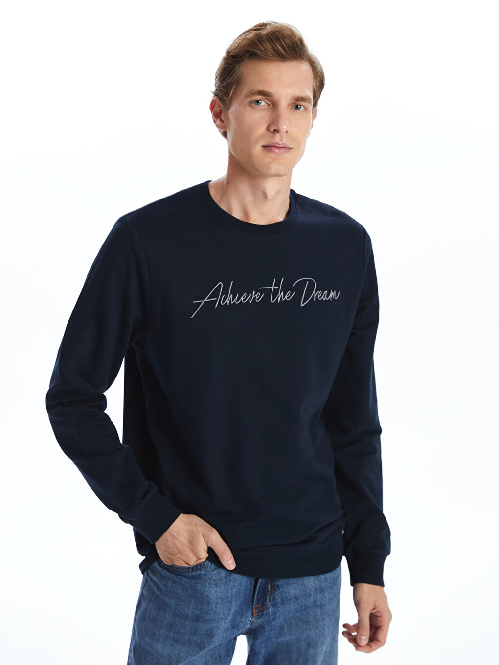 LCWAIKIKI Classic Lacivert Bisiklet Yaka Uzun Kollu Nakışlı Erkek Sweatshirt