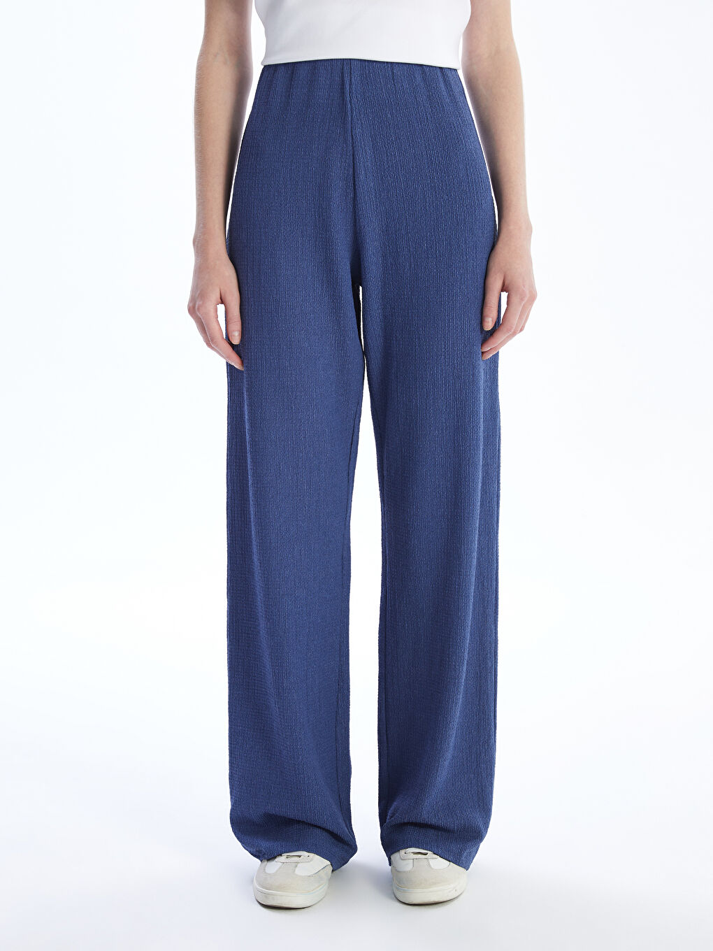 Standard Fit Textured Women's Trousers-1