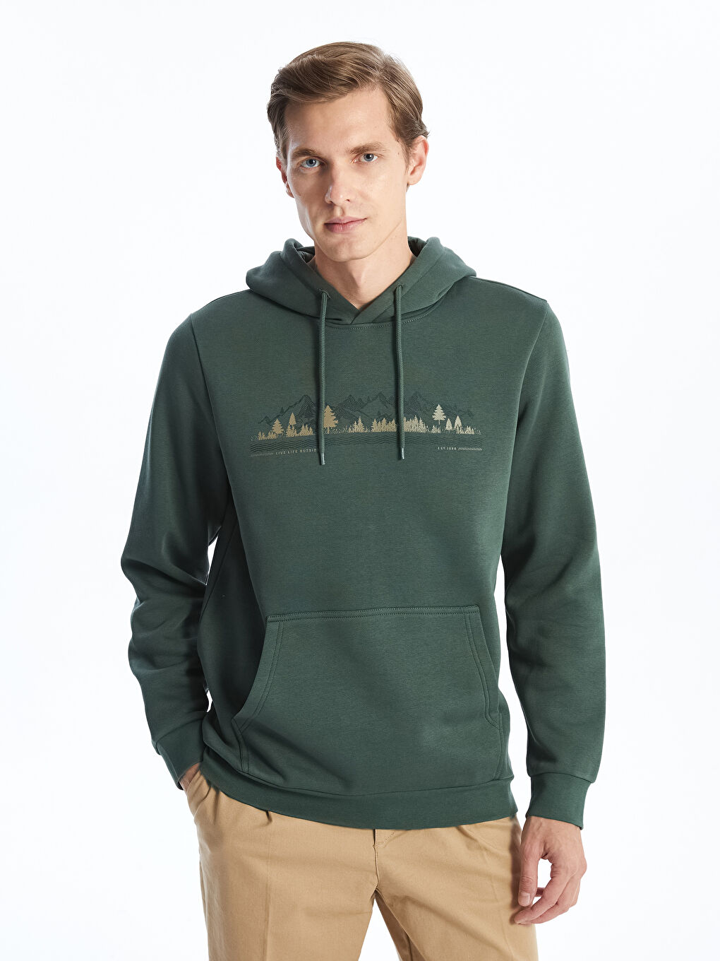 LCWAIKIKI Classic Kangaroo Pocket Men's Thick Hoodie -W4ED76Z8-HRV