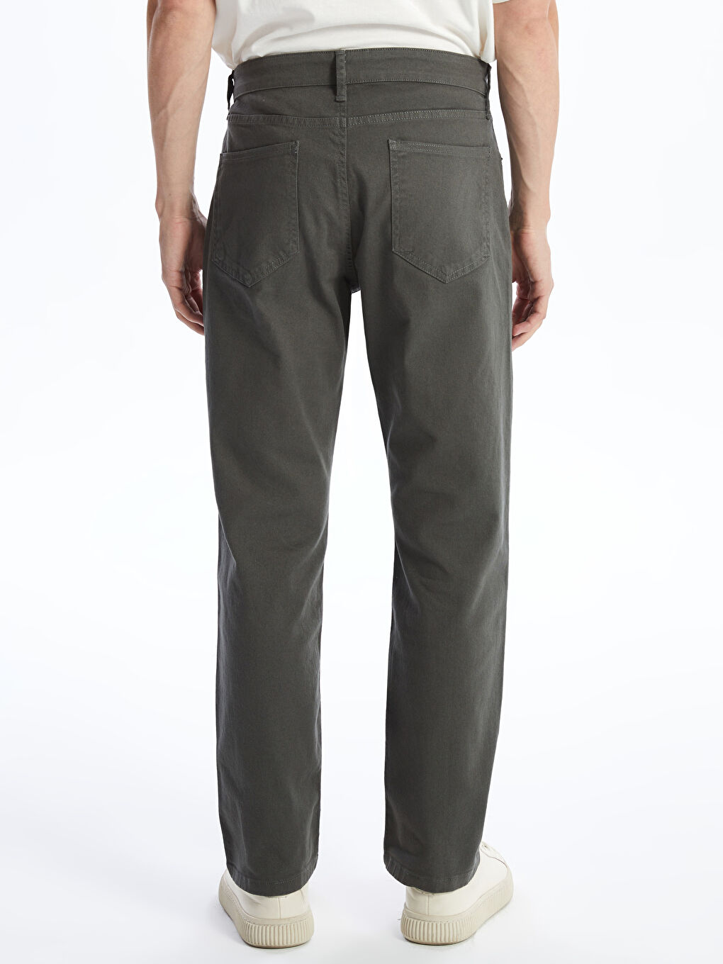 LCWAIKIKI Basic Mat Yeşil Standart Kalıp Gabardin Erkek Chino Pantolon - 3