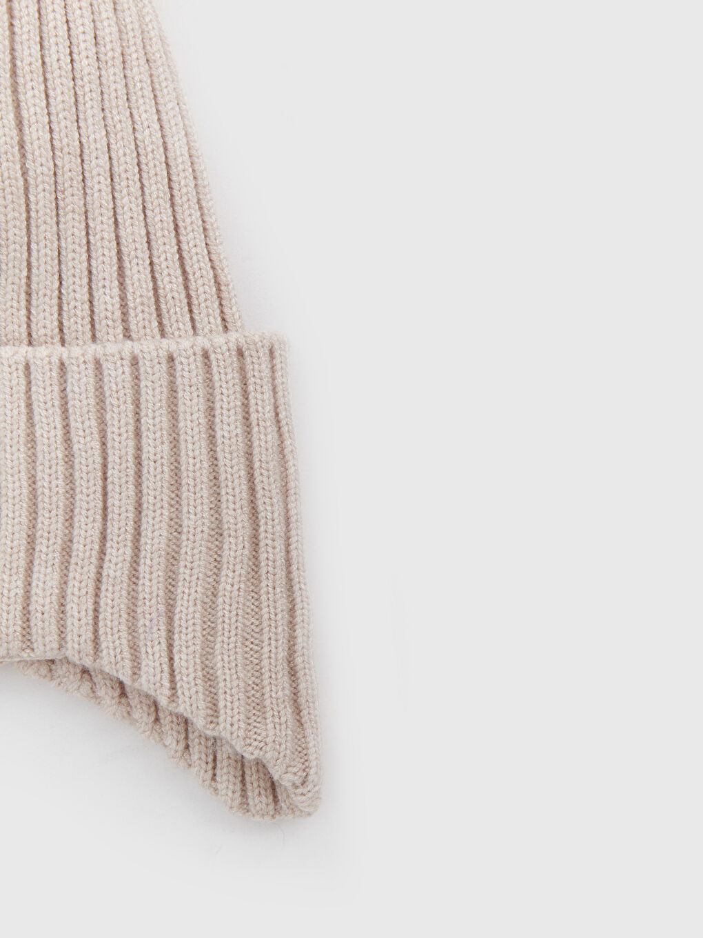 Pompom Girl Beanie -W4EE91Z4-EEW