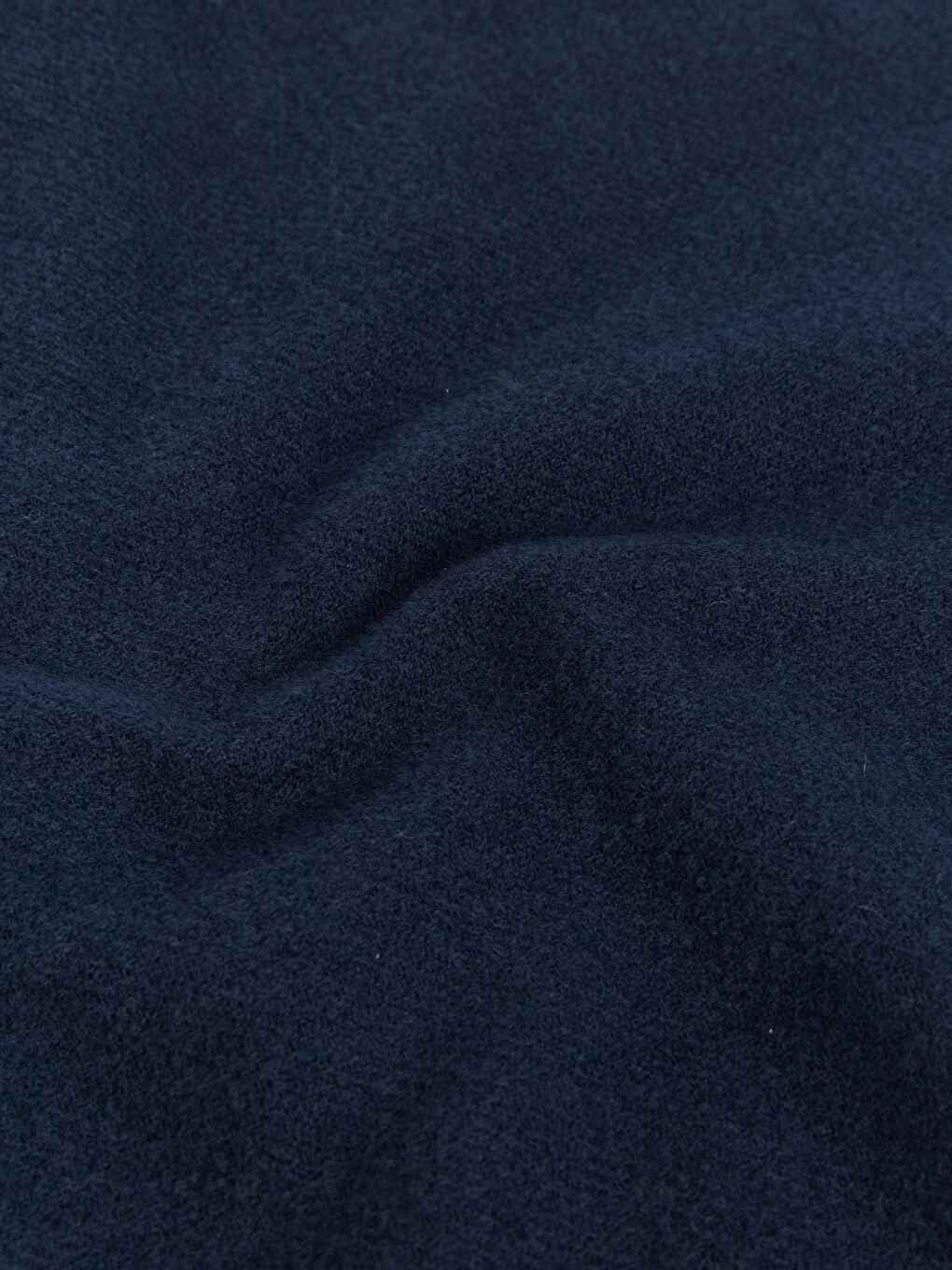 Шарф мужской короткий с бахромой-2