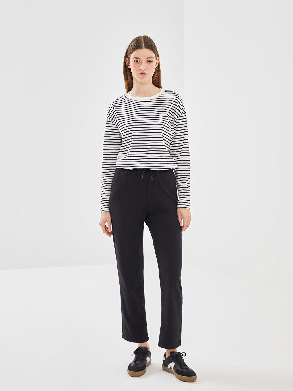 LCW Modest Women's Sweatpants with Elastic Waist -W4EH42Z8-CVL