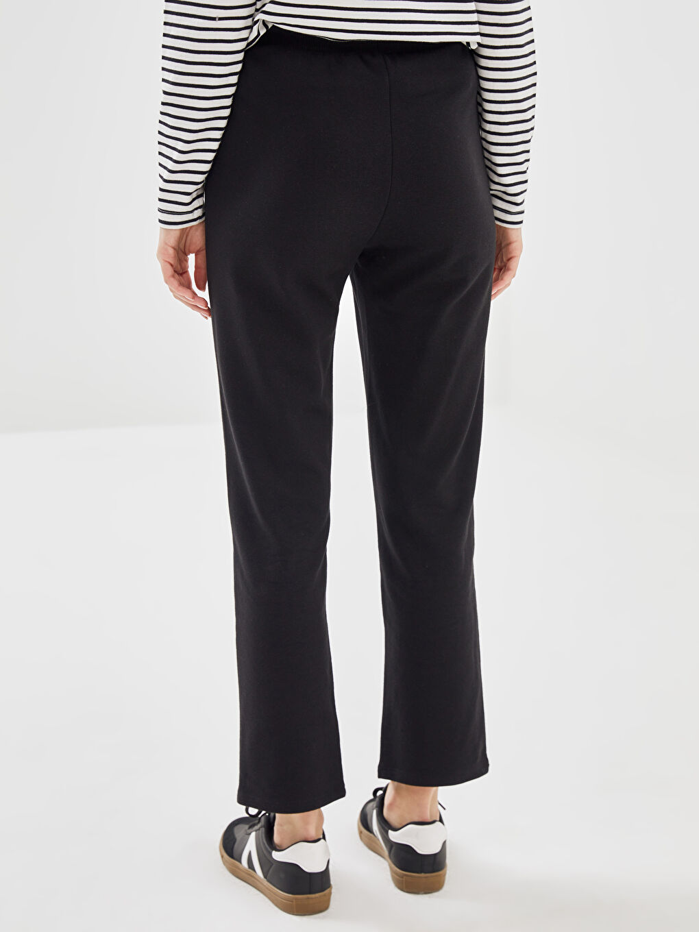 LCW Modest Women's Sweatpants with Elastic Waist -W4EH42Z8-CVL