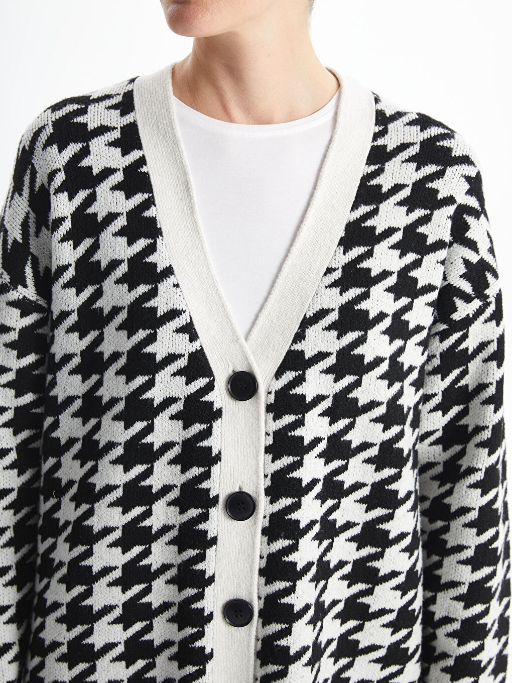 LCWAIKIKI Basic V Neck Patterned Women's Knitwear Cardigan -W4EI39Z8-MHS