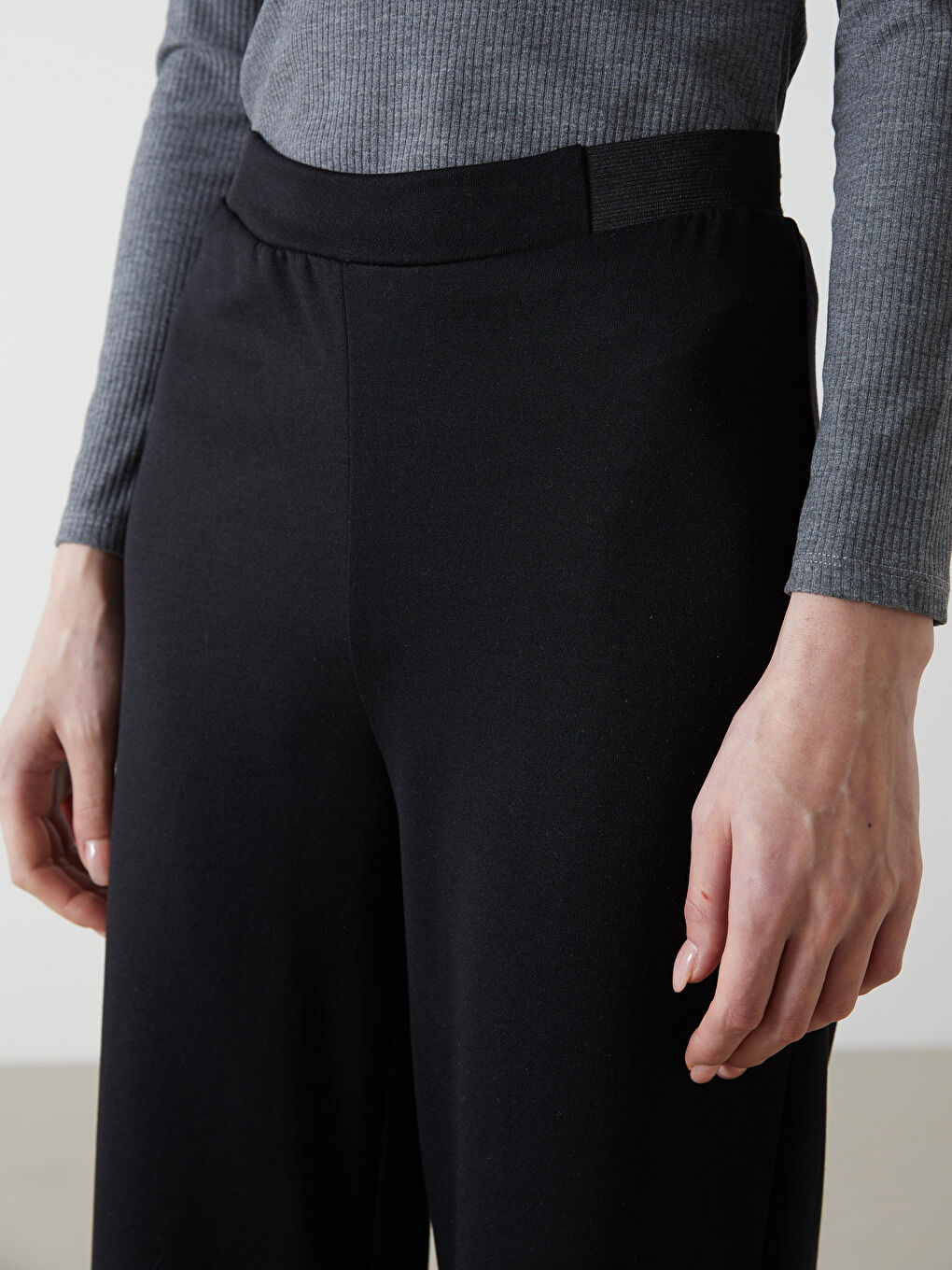 Elastic Waist Wide Leg Women's Trousers-2