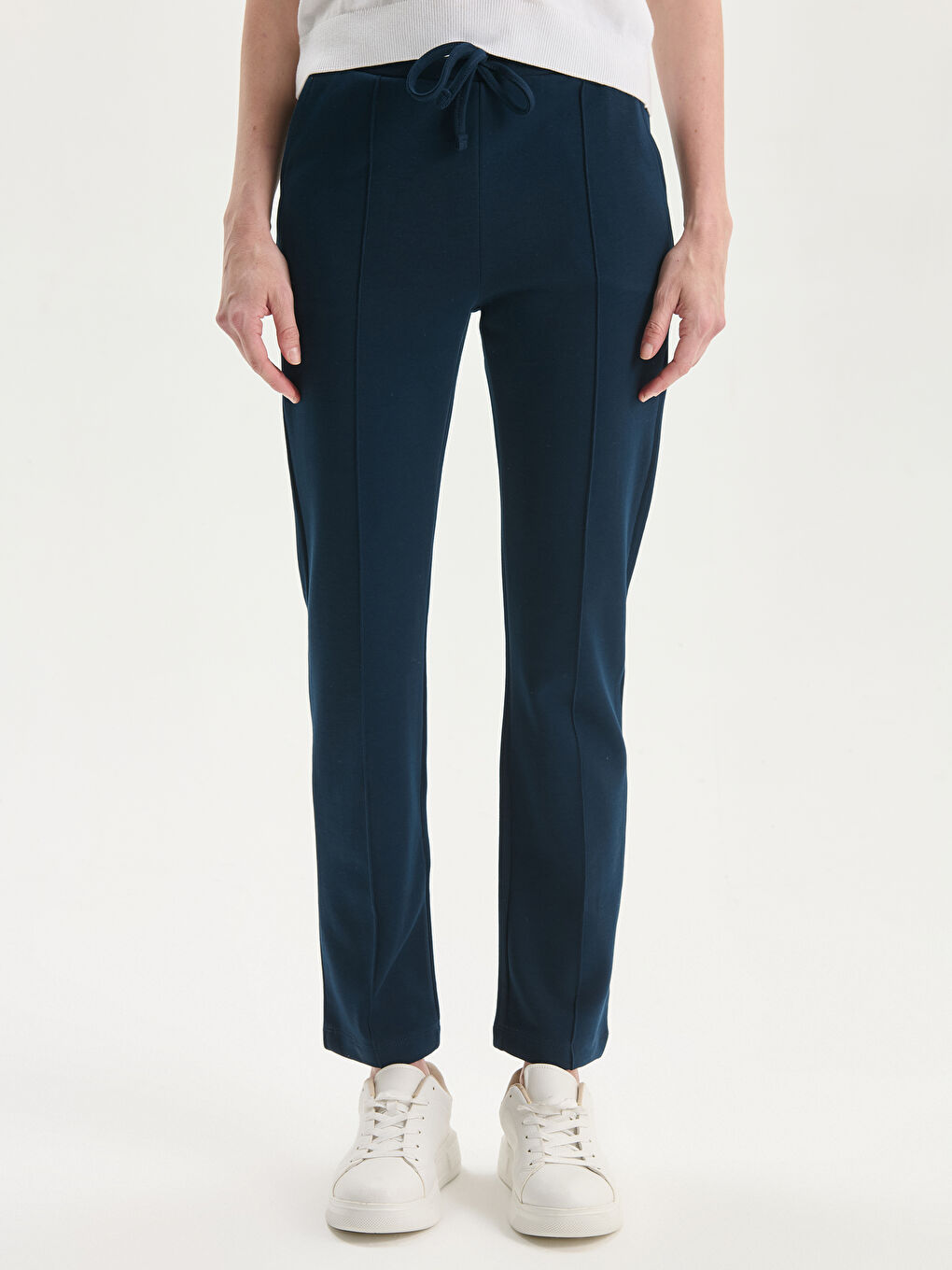 Women's Sweatpants with Elastic Waist-1