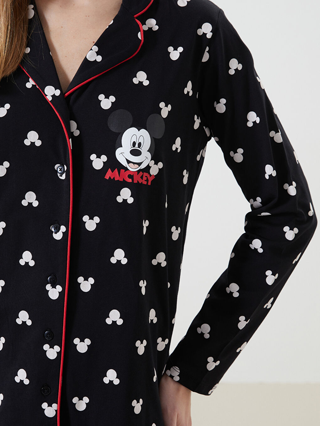 LCW DREAM Siyah Gömlek Yaka Mickey Mouse Baskılı Kadın Pijama Takımı - 2