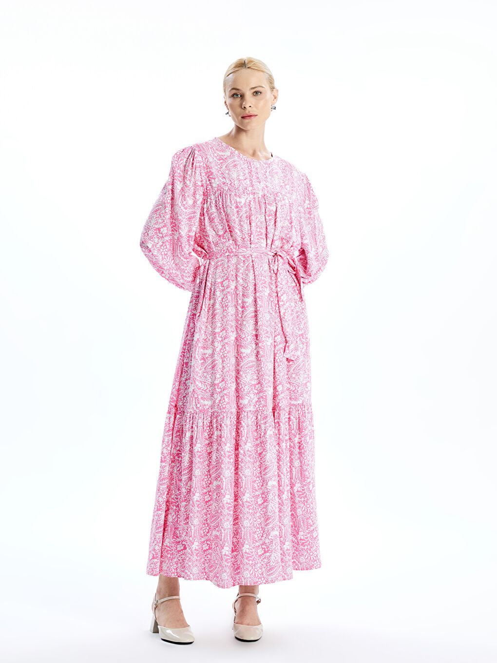 فستان نسائي زهري برقبة دائرية