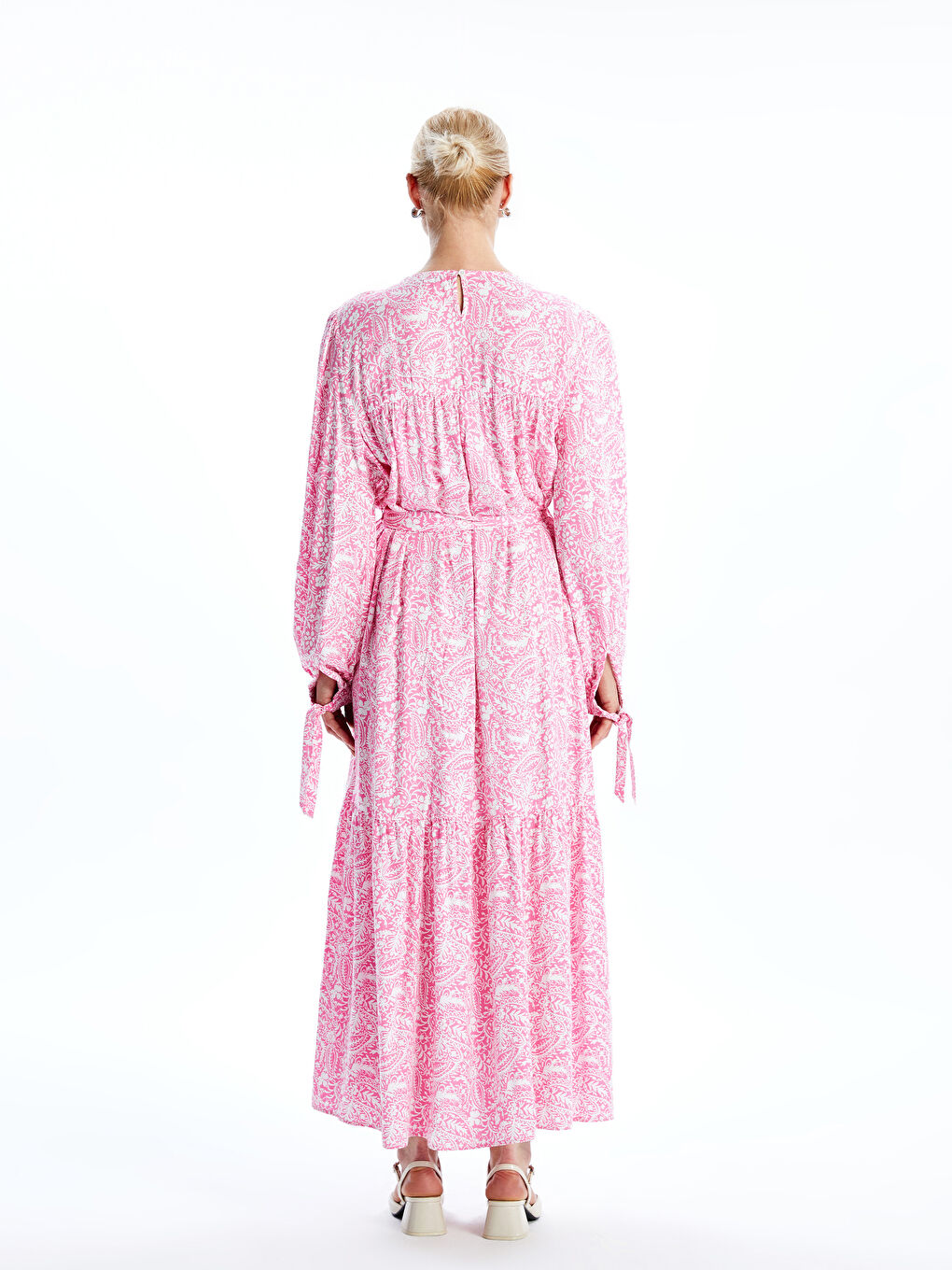 فستان نسائي زهري برقبة دائرية-3