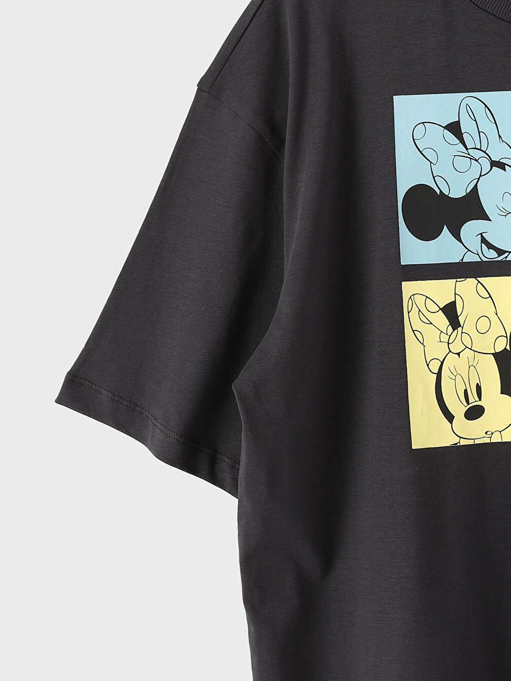 T-shirt à manches courtes imprimé à col rond pour femmes-2