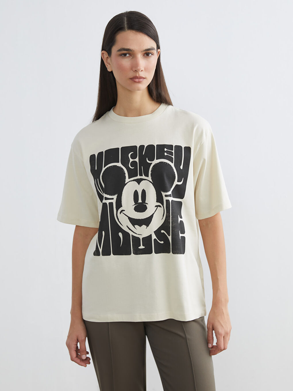 Bej Mickey Mouse Baskılı Oversize Kadın Tişört