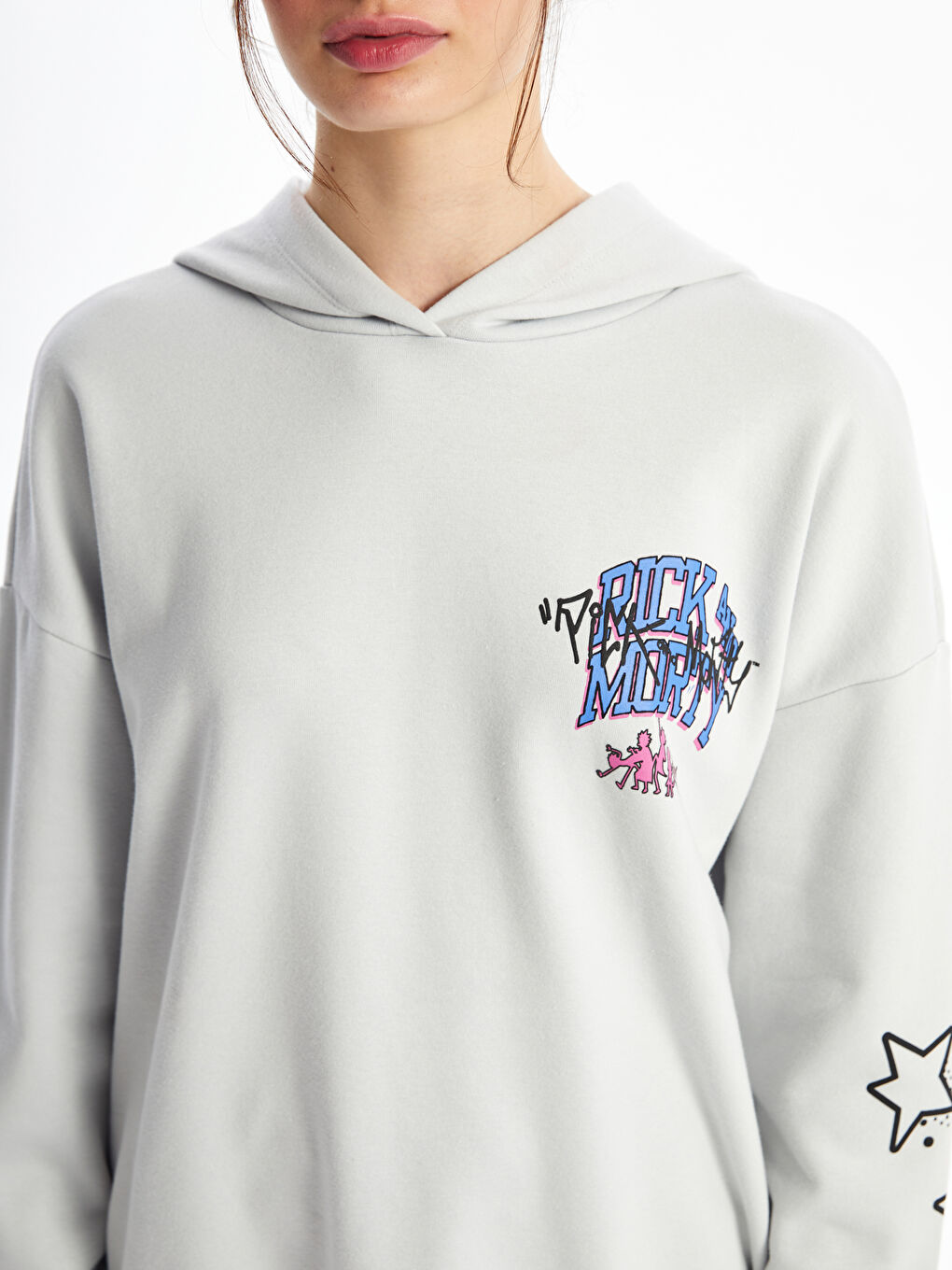 XSIDE Açık Gri Rick and Morty Baskılı Uzun Kollu Oversize Kadın Hoodie - 2