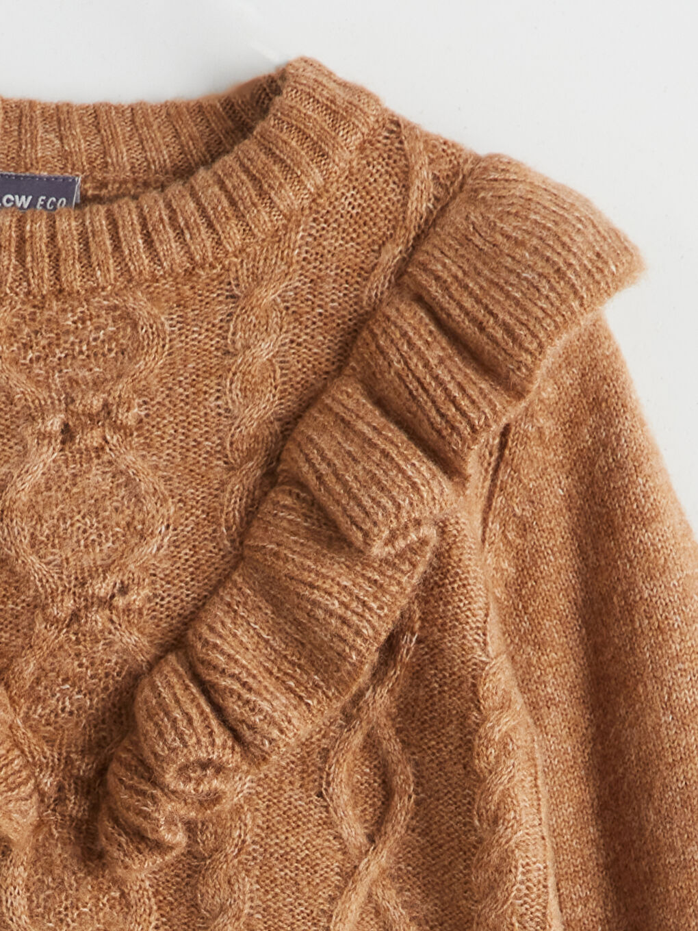 Kahverengi Bisiklet Yaka Fırfır Detaylı Kız Çocuk Triko Kazak-1