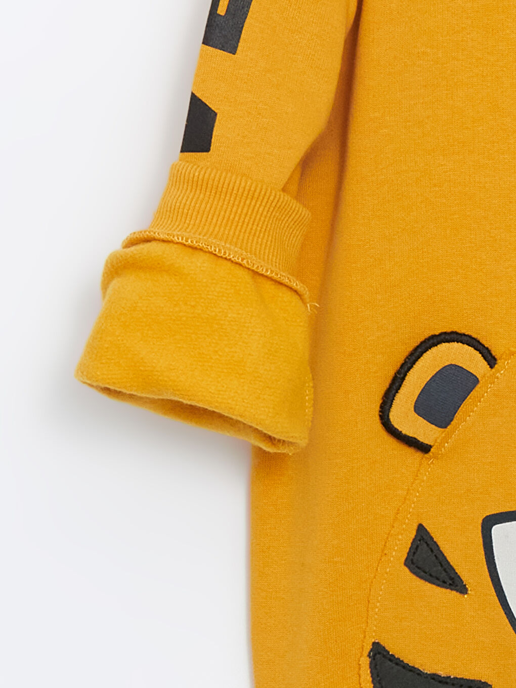 LCW Kids Rundhalsausschnitt Bedrucktes Jungen-Sweatshirt und Trainingshose 2er-Pack -W4EU17Z1-FGJ
