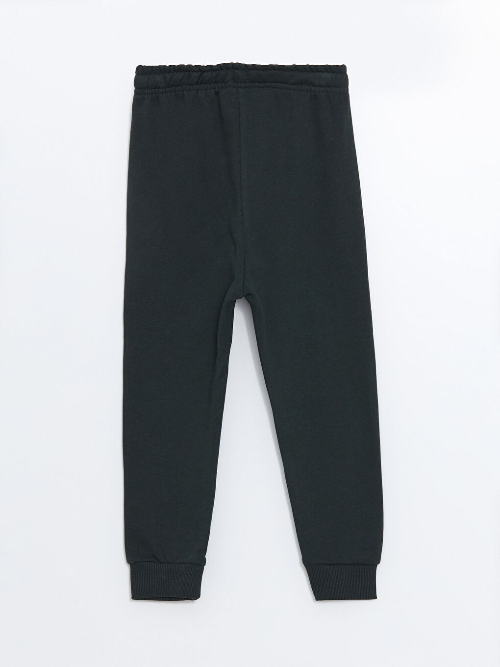 LCW Kids Rundhalsausschnitt Bedrucktes Jungen-Sweatshirt und Trainingshose 2er-Pack -W4EU17Z1-FGJ