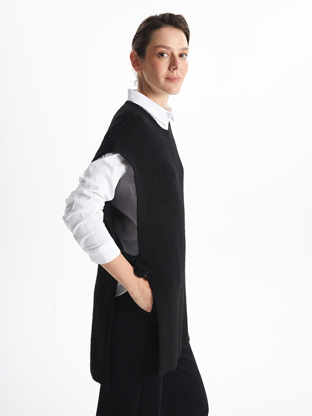 LCWAIKIKI Basic Crew Neck Textured Oversize Women's Knitwear Sweater Vest -W4FA60Z8-CVL