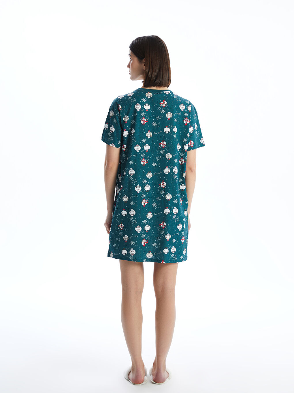 LCW DREAM Chemise de nuit à col rond à thème du Nouvel An à manches courtes pour Femmes -W4FC14Z8-LSY