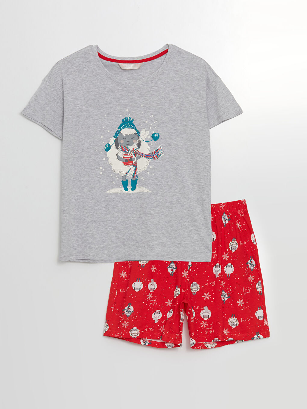 LCW DREAM Bisiklet Yaka Yılbaşı Temalı Kadın Şortlu Pijama Takımı -W4FC17Z8-LTP