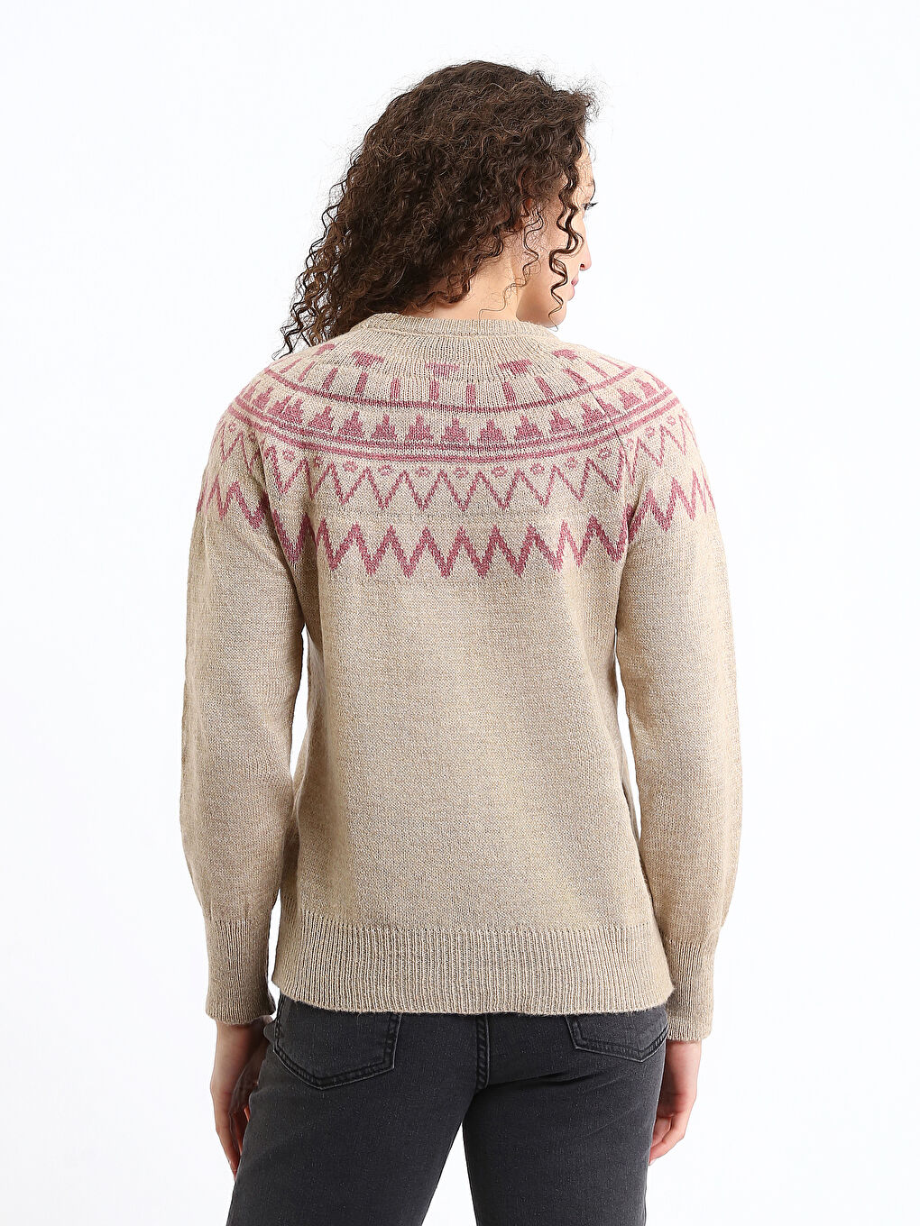 بلوفر تريكو بياقة هاي نيك للسيدات-4