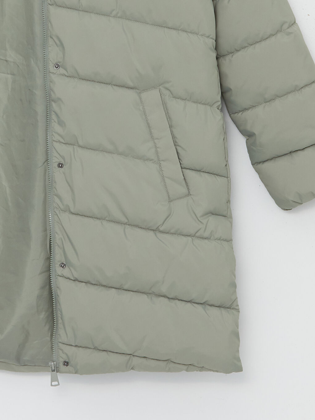 Hooded Women's Puffer Coat-8
