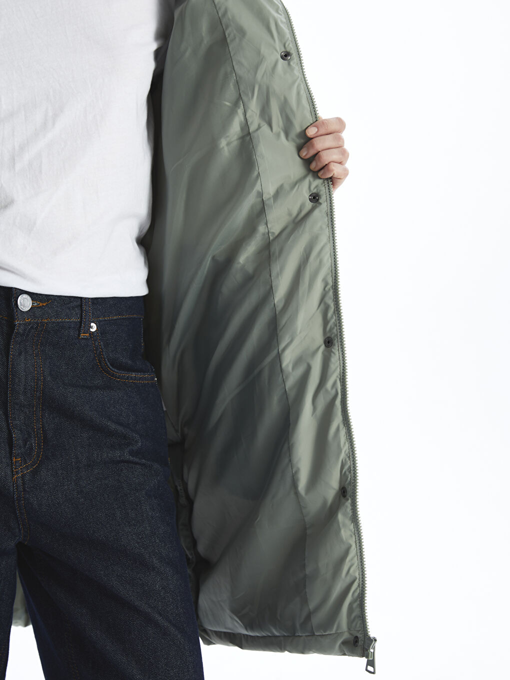 Hooded Women's Puffer Coat-3