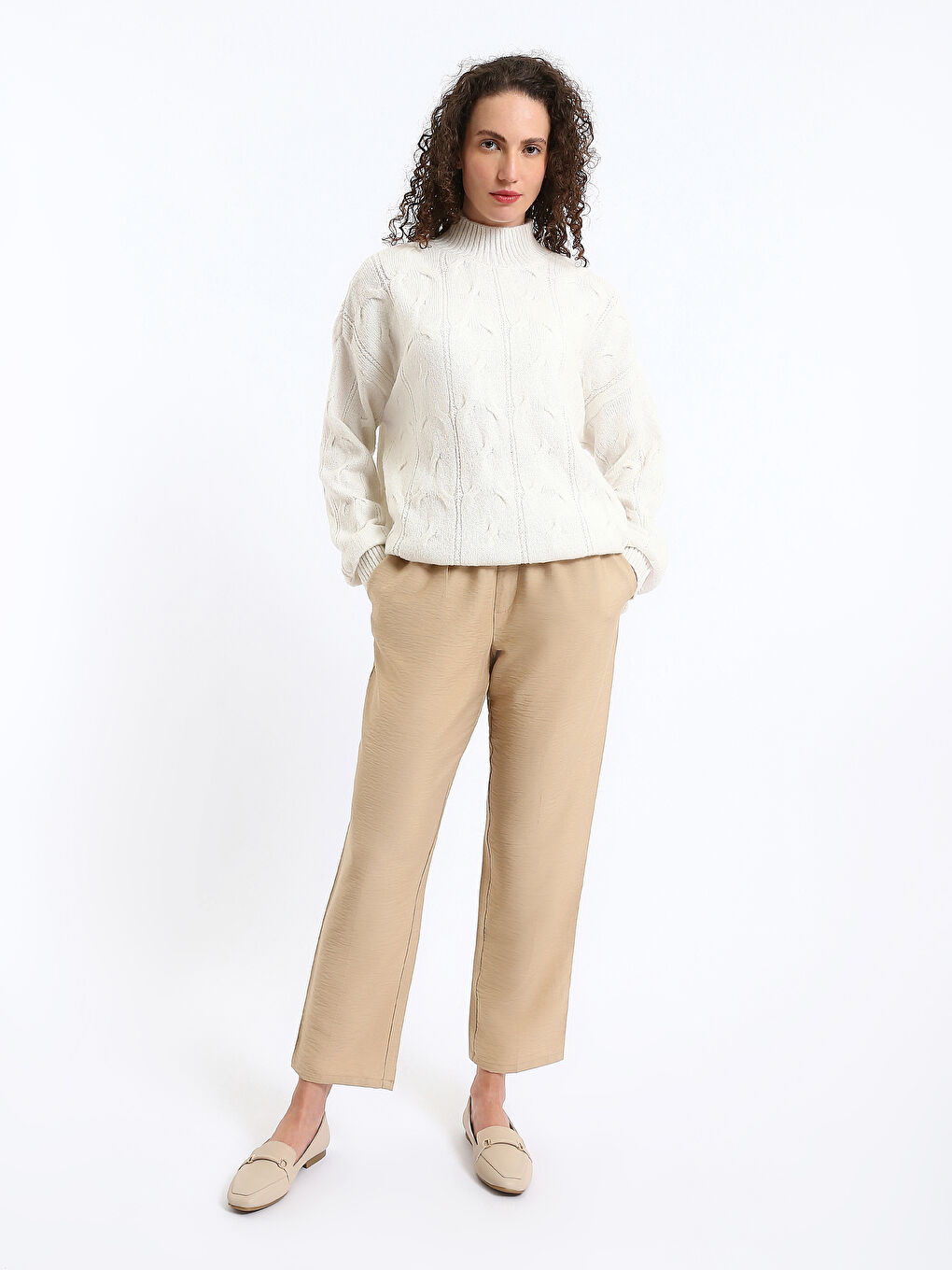 سترة كم طويل منقوشة بياقة هاي نيك وهمية للسيدات-1