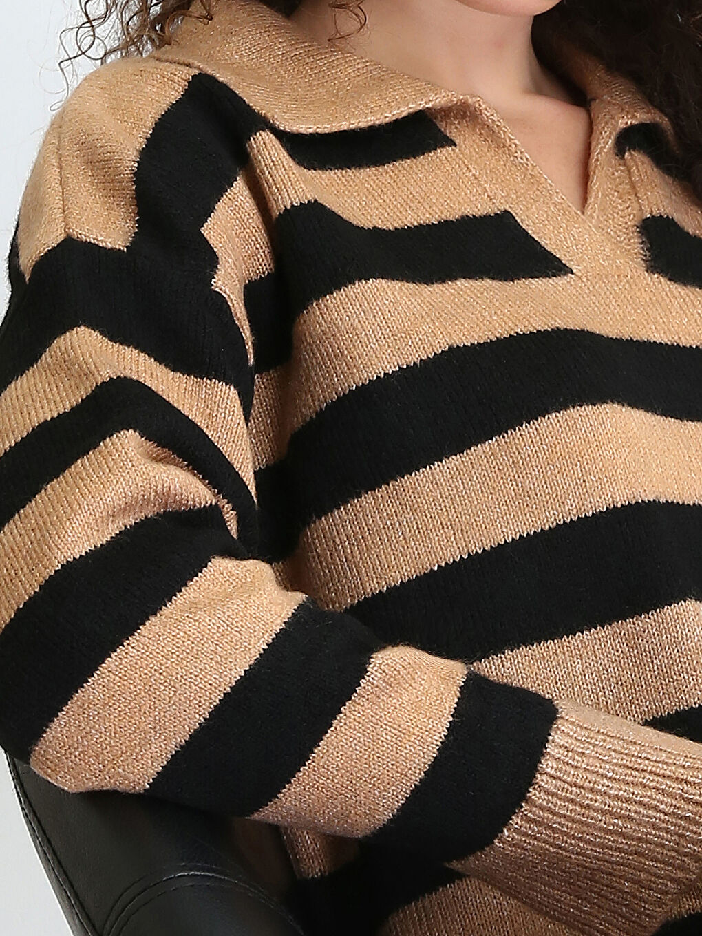 Polo Neck Color Block Oversize Women's Knitwear Sweater-2