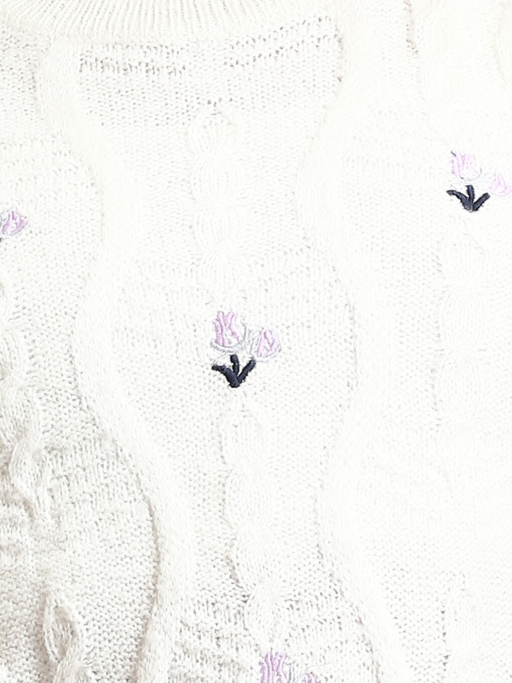 Crew Neck Embroidered Women's Knitwear Sweater-2