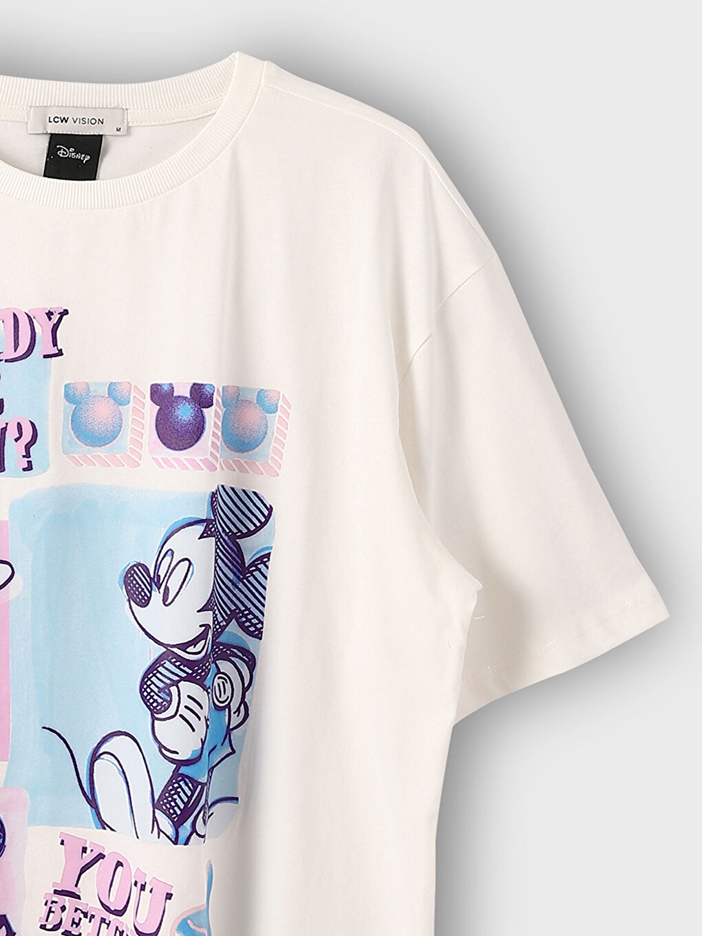 تيشيرت كم قصير مطبوع بياقة دائرية-1