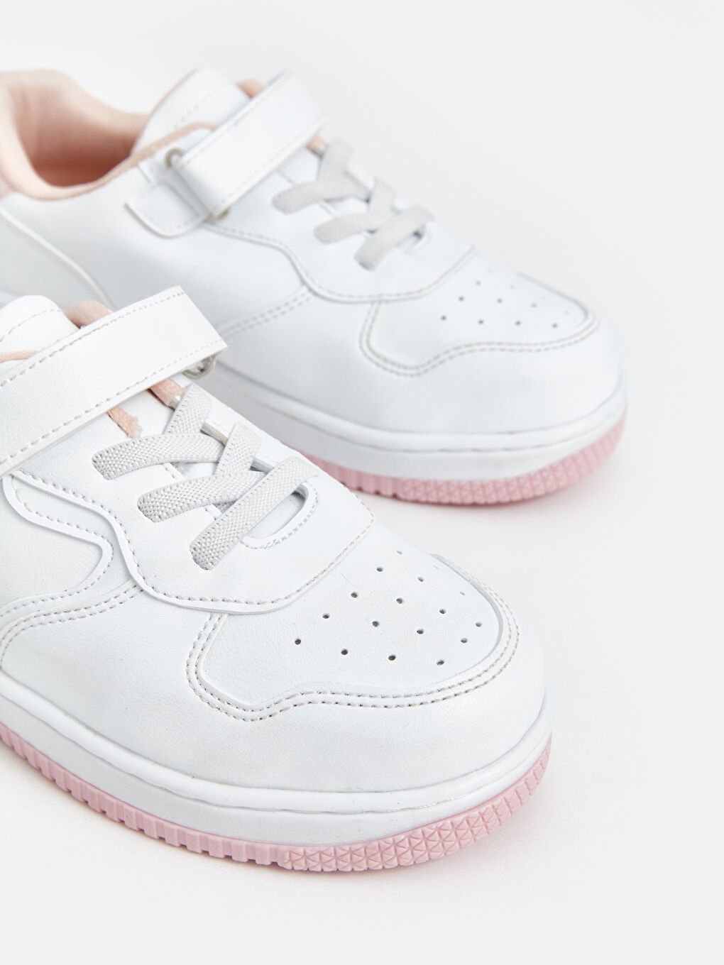 سنيكرز بنات بليص و لاصق الفيلكرو-2