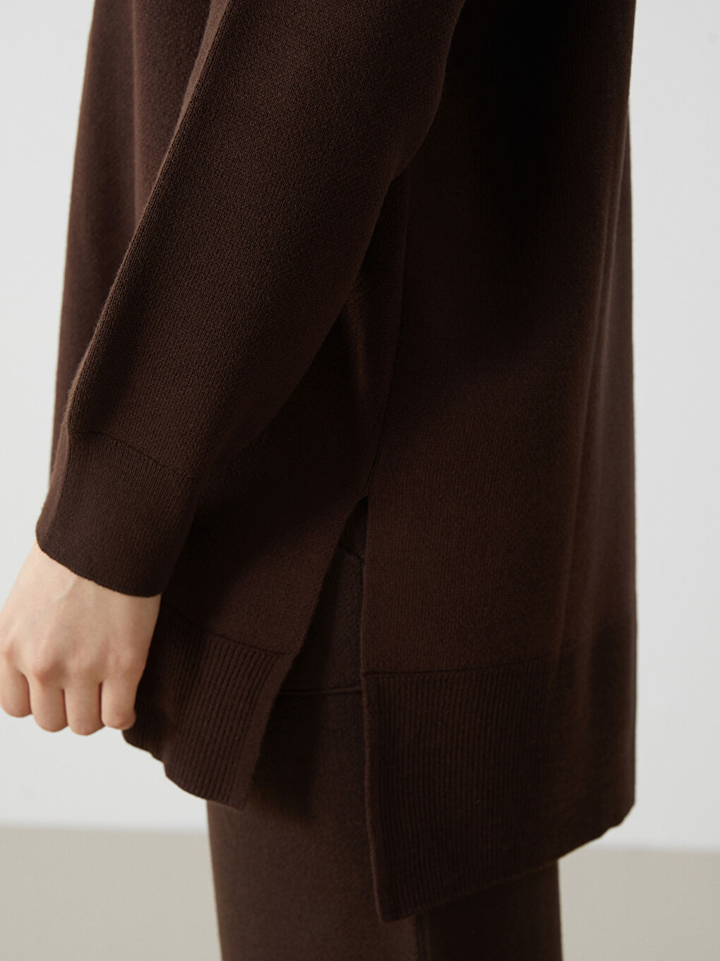 تونيك تريكو أوفراسايز سادة بياقة قمع للسيدات-2