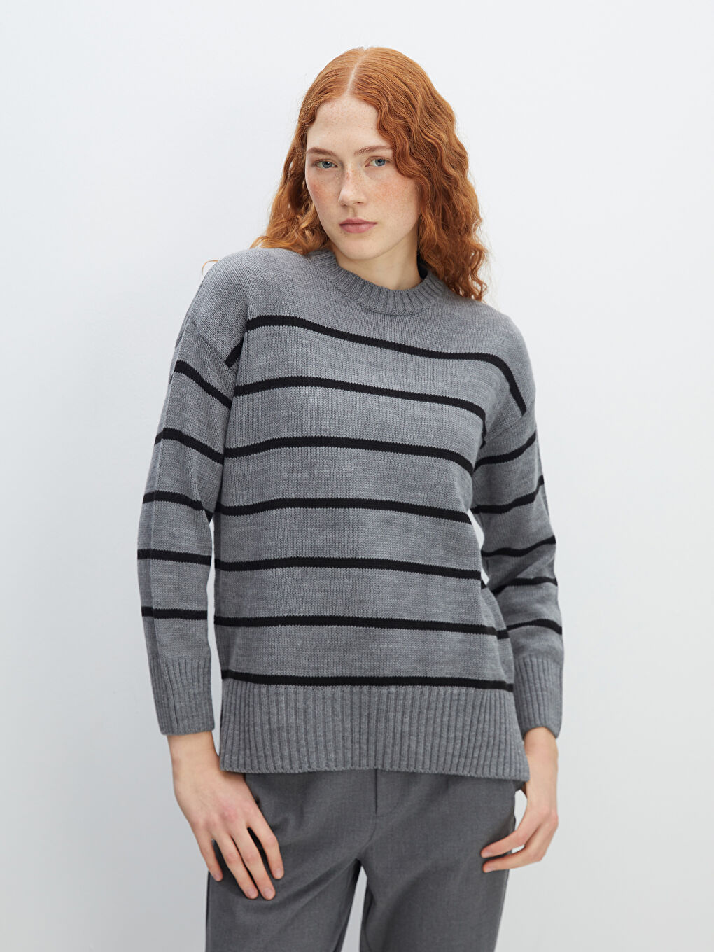 Crew Neck Striped Women's Knitwear Sweater -W4FS61Z8-LEG