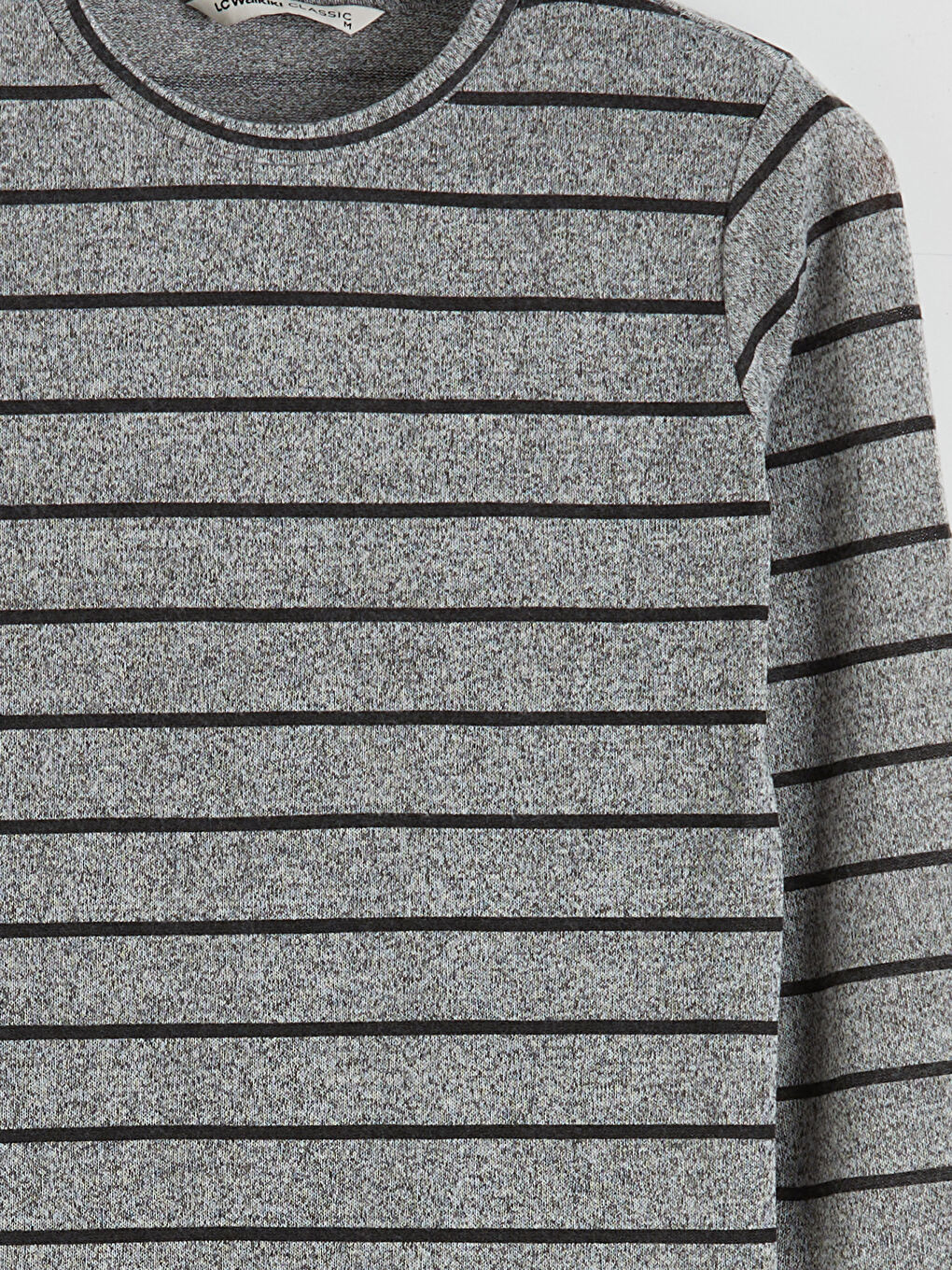 Gri Bisiklet Yaka Çizgili Kadın Tişört-5