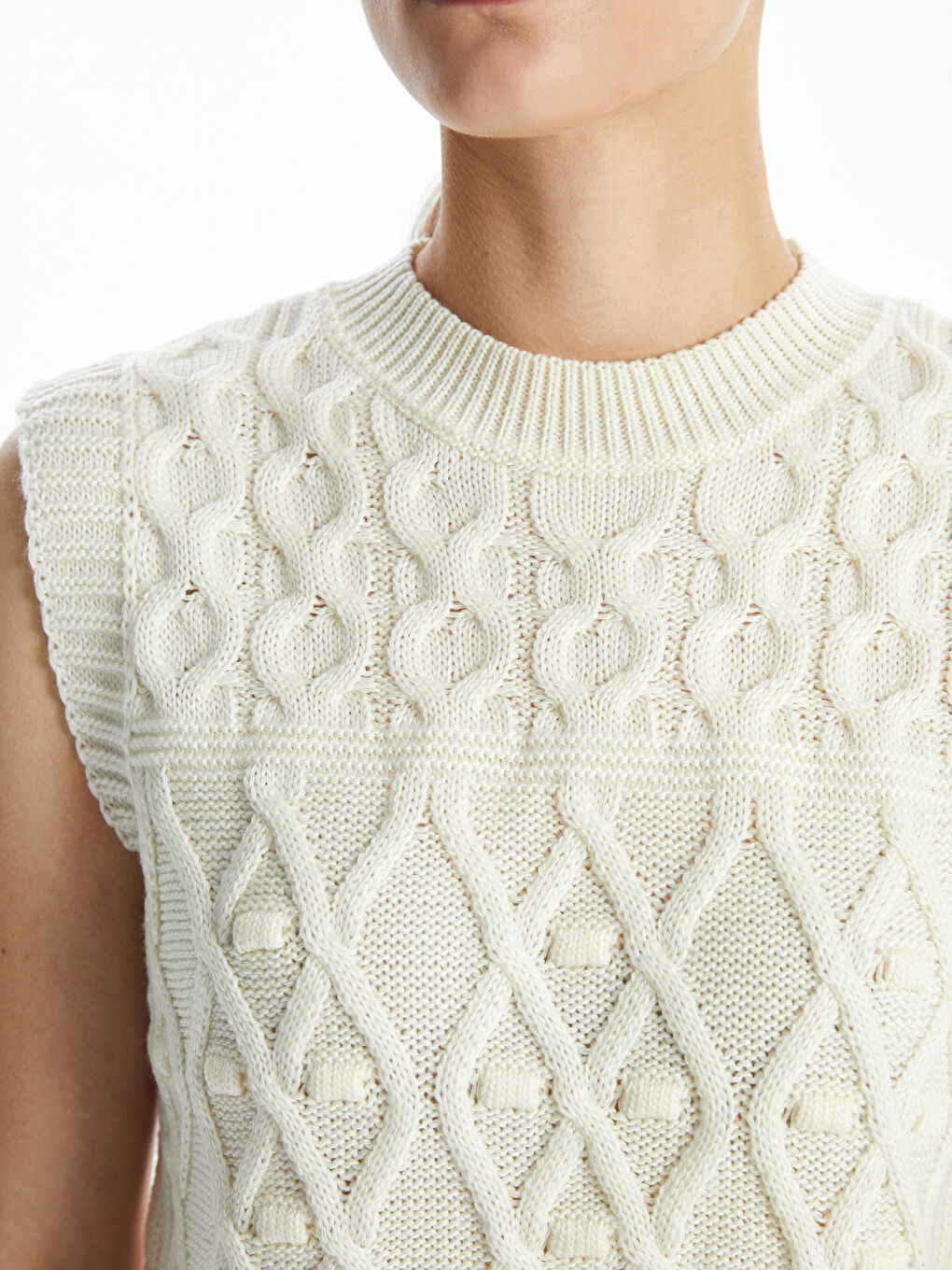 صدرية كنزة صوفية بنمط ذاتي برقبة دائرية للسيدات-2