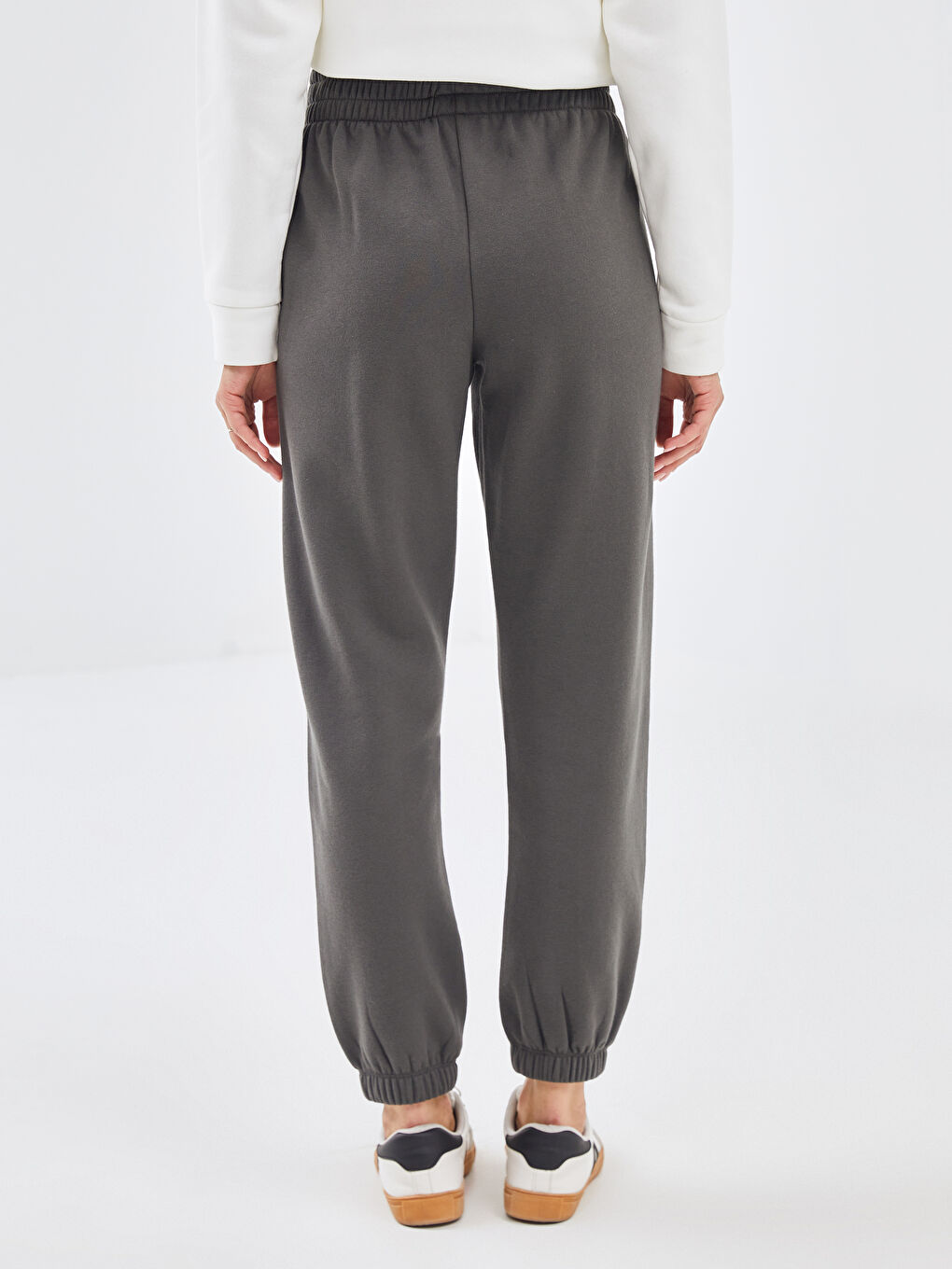 بنطلون رياضي سميك بخصر مطاطي للسيدات-3