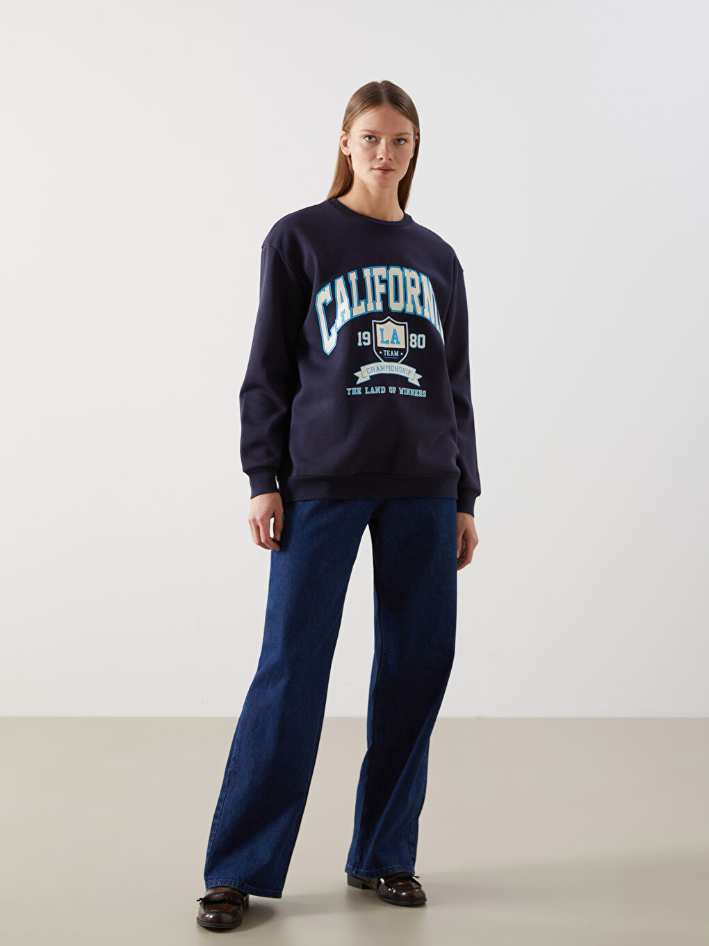 Crew Neck Printed Oversize Women's Thick Sweatshirt-1