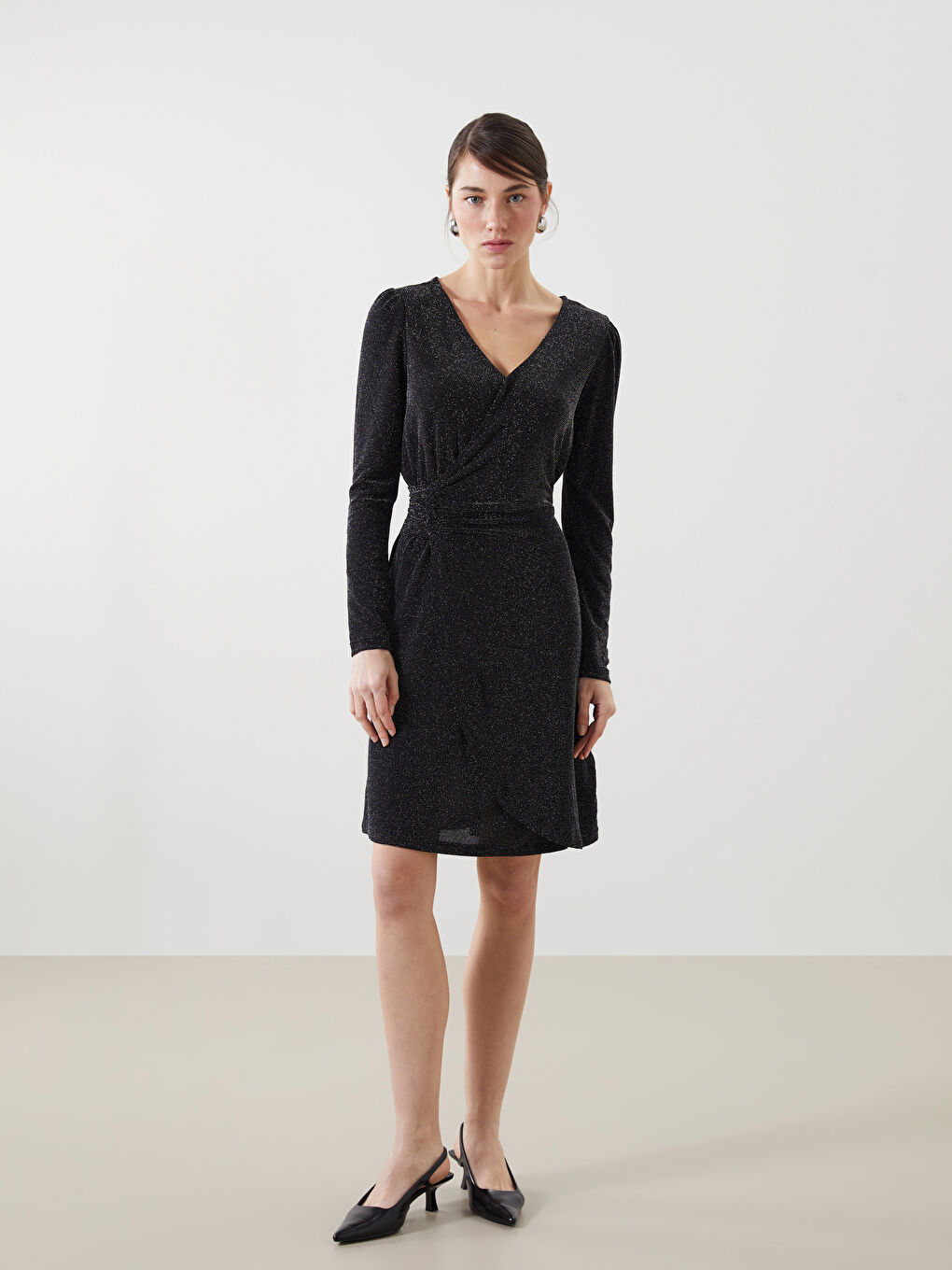 LCWAIKIKI Classic Double Breasted Collar Shiny Look Long Sleeve Women's Dress -W4GE74Z8-CVL