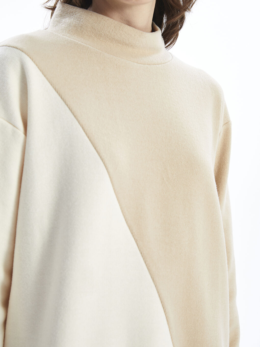 Bej Dik Yaka Renk Bloklu Kadın Tunik-2