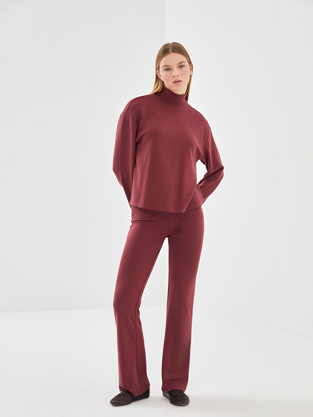 LCW Vision Bordo Dik Yaka Oversize Kadın Sweatshirt - 1