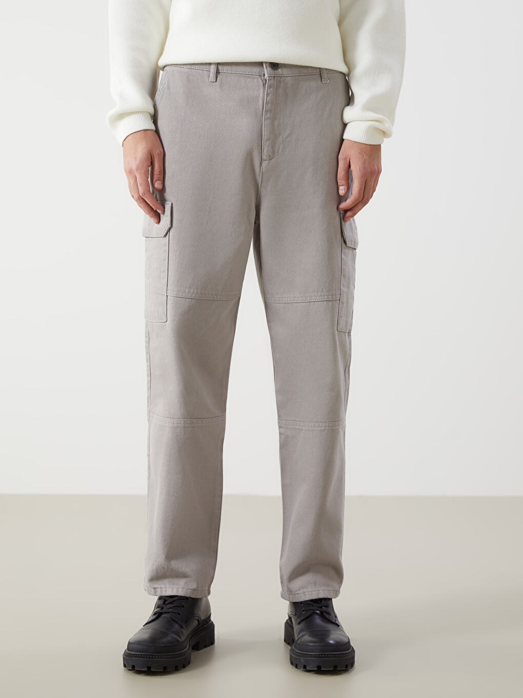 Comfortable Fit Gabardine Men's Cargo Pants -W4GJ61Z8-V1G