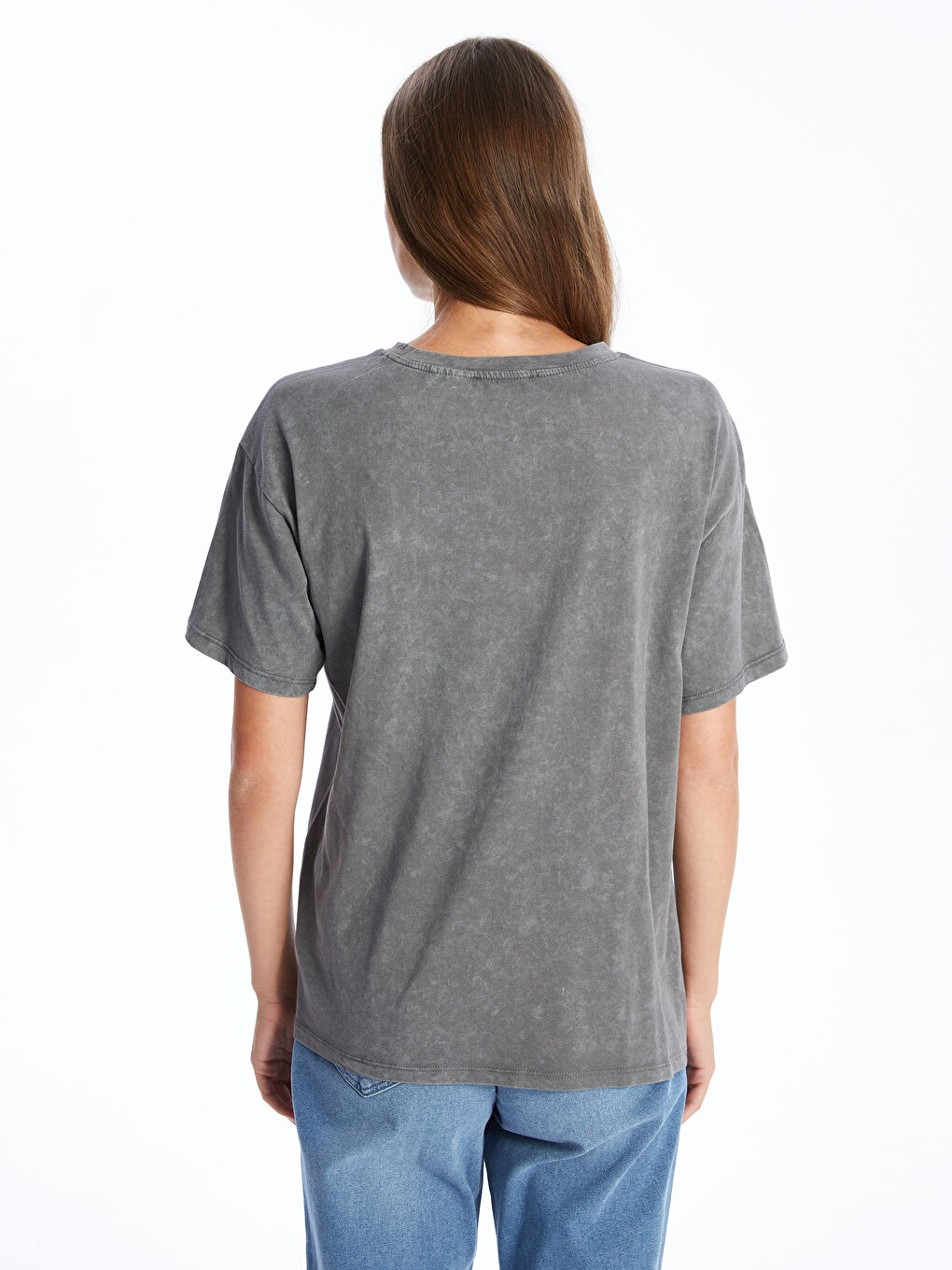 Gri Bisiklet Yaka Bugs Bunny Baskılı Kadın Tişört-3