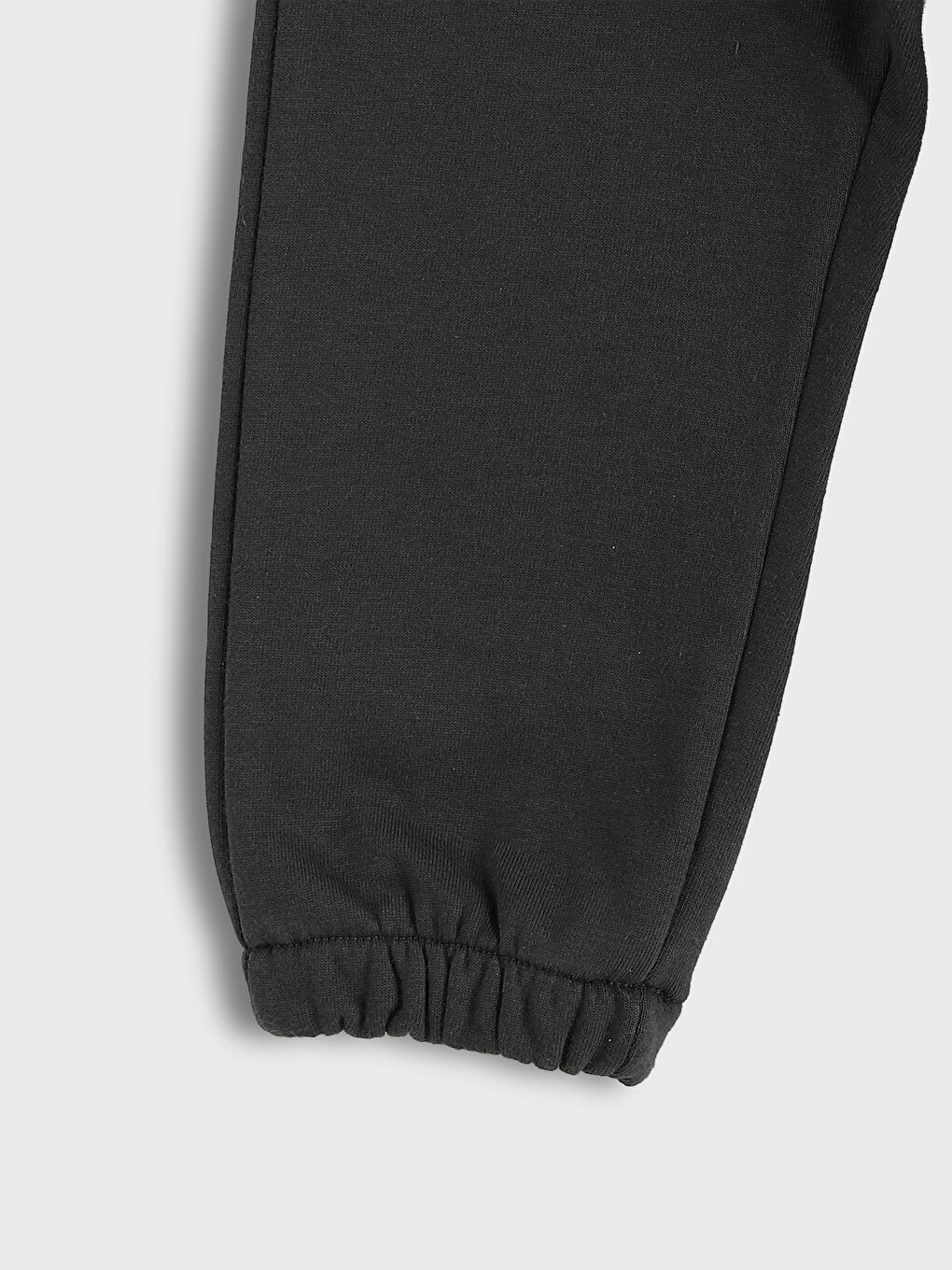 بنطال رياضي رمادى مختلف الدرجات ولد-2